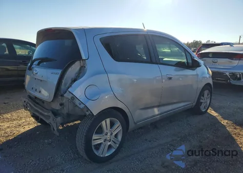 2013 Chevrolet Spark 1Lt z USA, uszkodzony, nr VIN KL8CD6S93DC585265